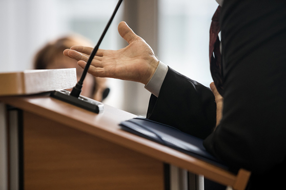 Juries want an expert witness who can demonstrate credibility, likability, communicate clearly, provide physical examples, and stay calm under pressure.